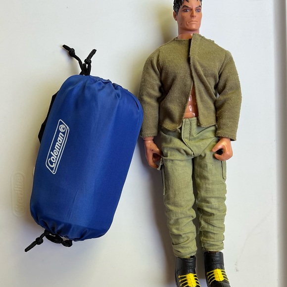 Store Display Coleman doll sized sleeping bag (action figure NOT included) - Picture 2 of 6